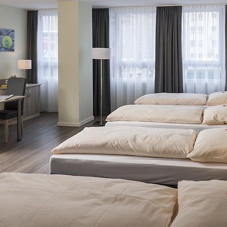 Aino Aparthotel Olympiapark Мюнхен Екстериор снимка