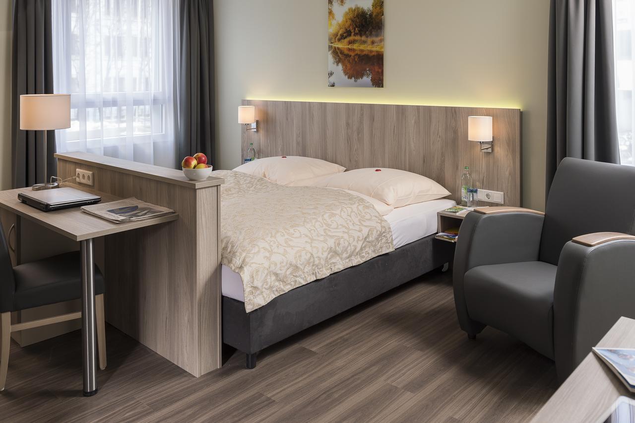Aino Aparthotel Olympiapark Мюнхен Екстериор снимка